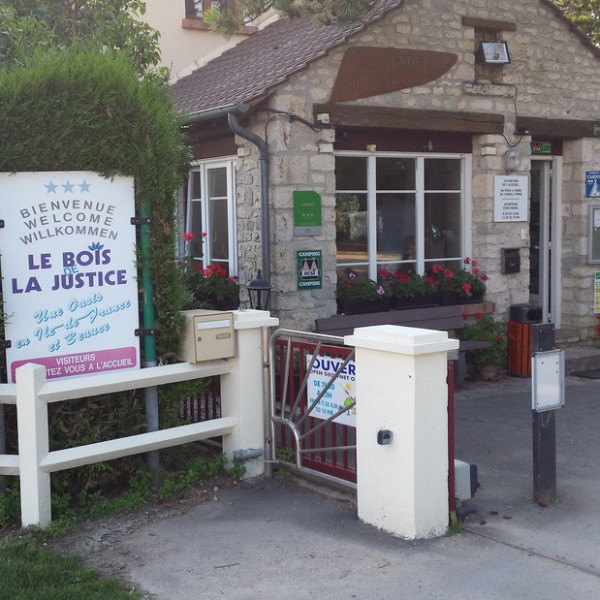 Camping Caravaning Bois de la Justice
