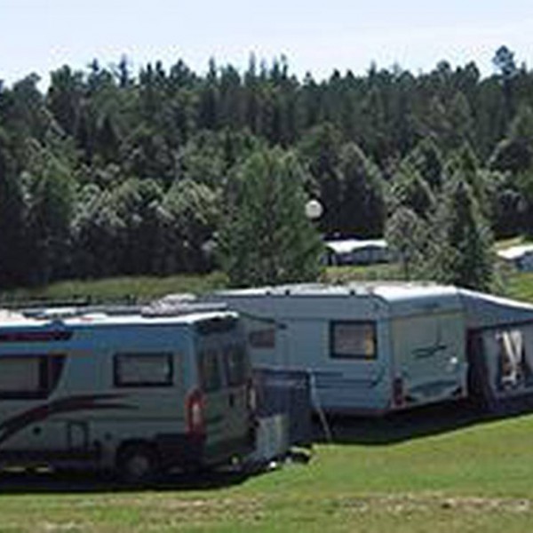 Mosjöns Camping or Stugby