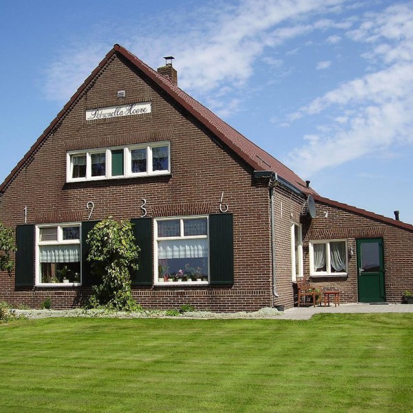 Minicamping & Groepsaccommodatie Petronella Hoeve